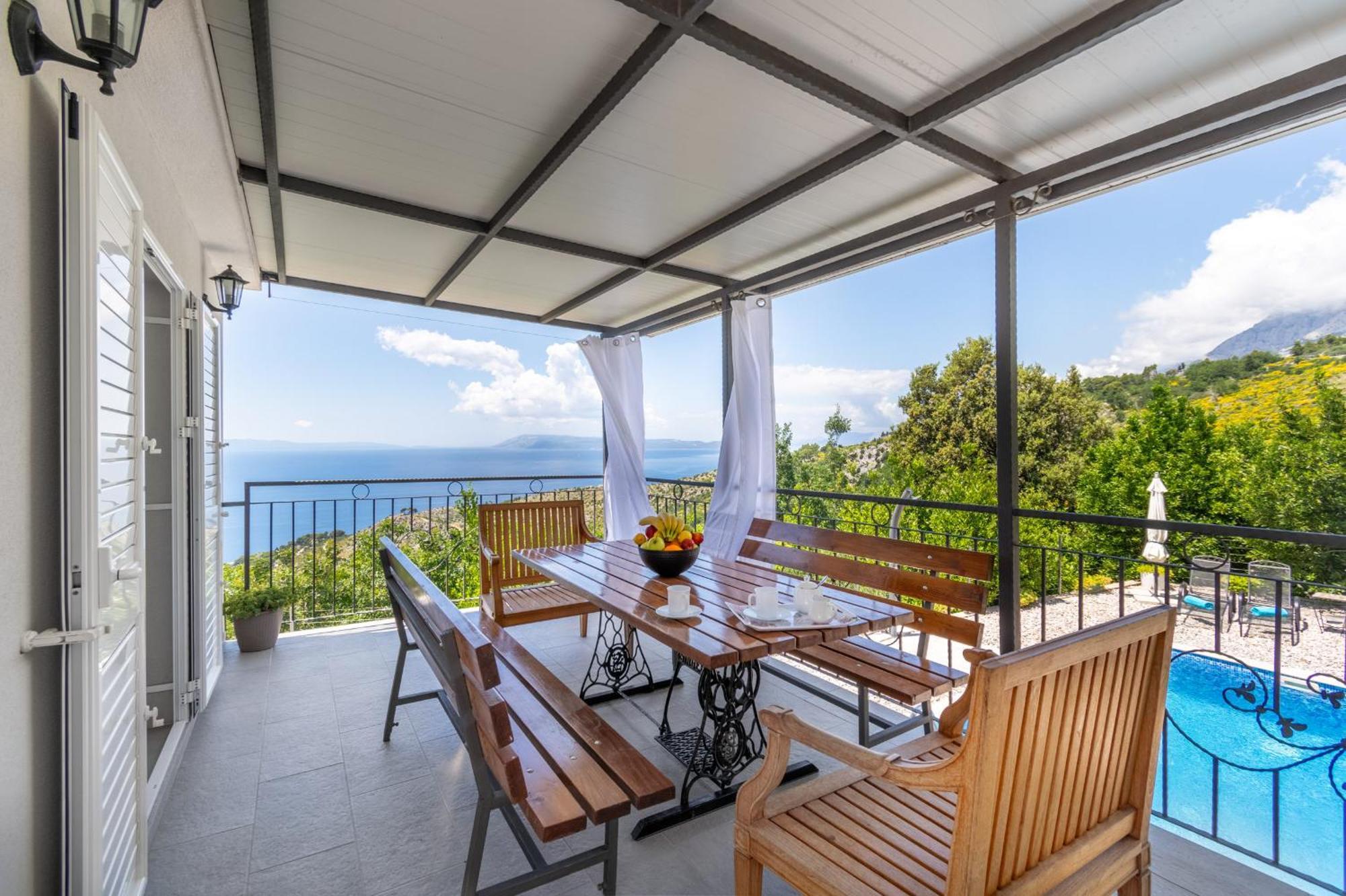 Villa With Sea View พอดโกรา ภายนอก รูปภาพ